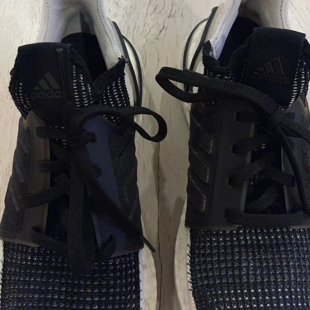 Women’s Adidas Ultraboost black size 8 1/2